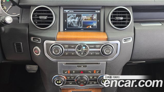 Land Rover Discovery 4 3.0 SDV6 SE 2016 — фото 13