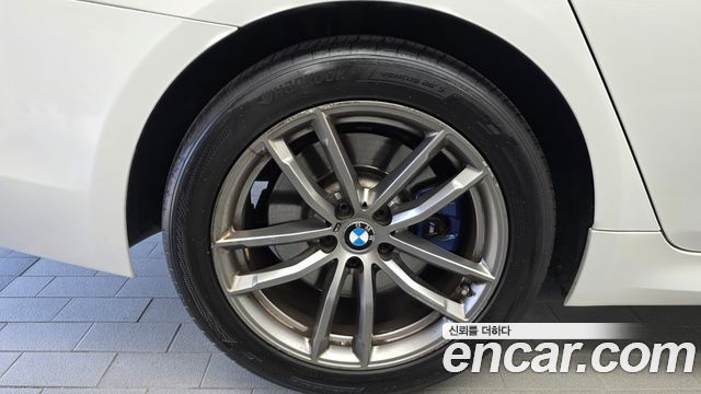BMW 5 Series (G30) 530i xDrive M Sport Package Plus 2018 — фото 5