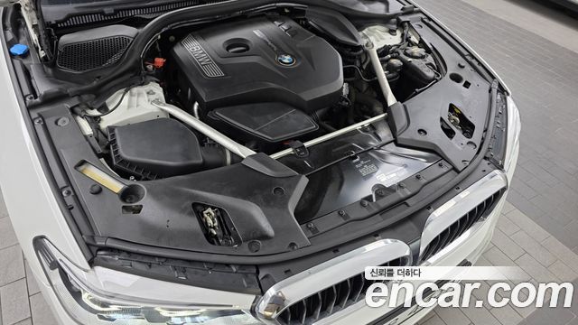 BMW 5 Series (G30) 530i xDrive M Sport Package Plus 2018 — фото 6