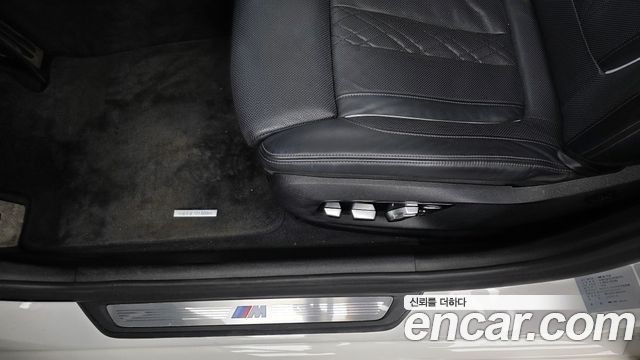 BMW 5 Series (G30) 530i xDrive M Sport Package Plus 2018 — фото 31
