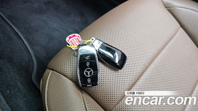 Mercedes-Benz E-Class (W213) E250 Exclusive 2021 — фото 33