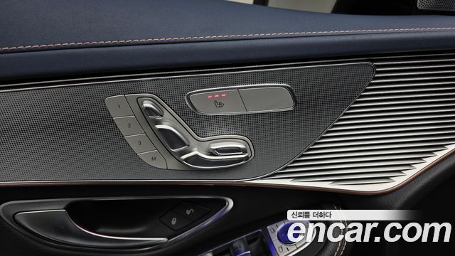 Mercedes-Benz EQC (N293) EQC400 4MATIC Edition 1886 2020 — фото 17