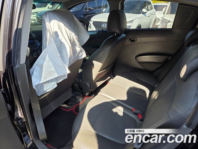 Chevrolet Spark LPG LT Standard 2014 — фото 6