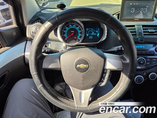 Chevrolet Spark LPG LT Standard 2014 — фото 8