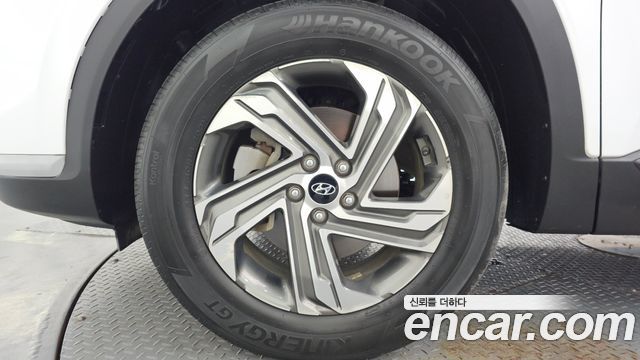 Hyundai Santa Fe Diesel 2.2 2WD Premium 2021 — фото 5