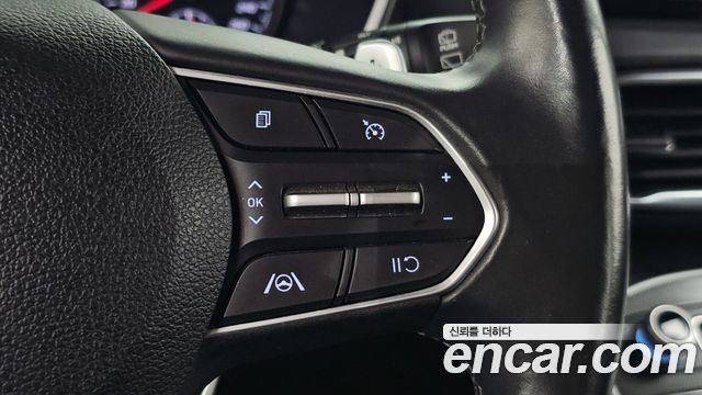 Hyundai Santa Fe Diesel 2.2 2WD Premium 2021 — фото 27