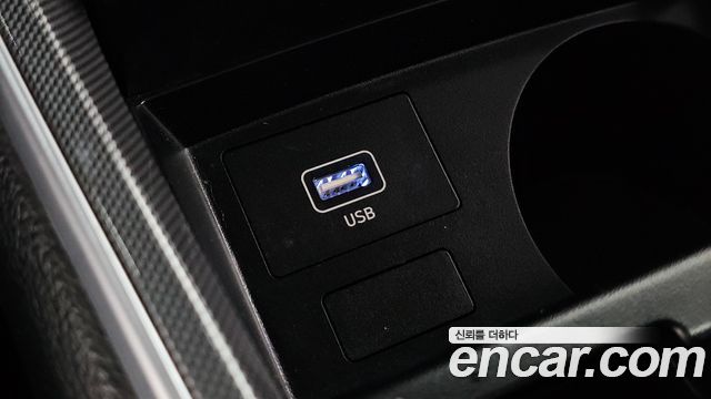 Hyundai Santa Fe Diesel 2.2 2WD Premium 2021 — фото 32