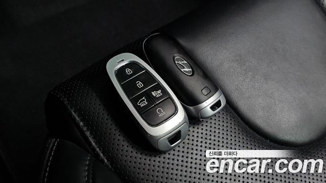 Hyundai Santa Fe Diesel 2.2 2WD Premium 2021 — фото 35