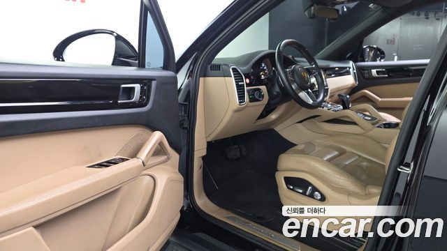 Porsche Cayenne (PO536) 3.0 E-Hybrid 2020 — фото 10
