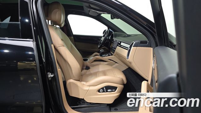 Porsche Cayenne (PO536) 3.0 E-Hybrid 2020 — фото 15