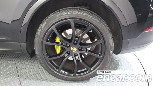 Porsche Cayenne (PO536) 3.0 E-Hybrid 2020 — фото 27