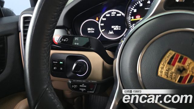 Porsche Cayenne (PO536) 3.0 E-Hybrid 2020 — фото 35