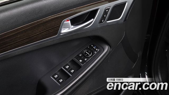 Genesis G80 3.3 GDI Luxury 2019 — фото 16