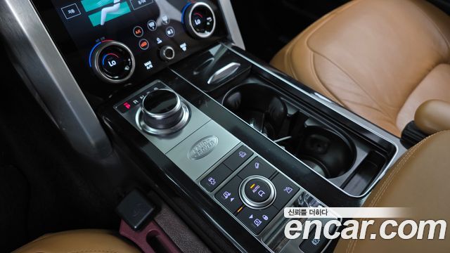 Land Rover Range Rover (IV) 4.4 SDV8 AB DIESEL 2019 — фото 9