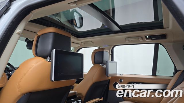 Land Rover Range Rover (IV) 4.4 SDV8 AB DIESEL 2019 — фото 21