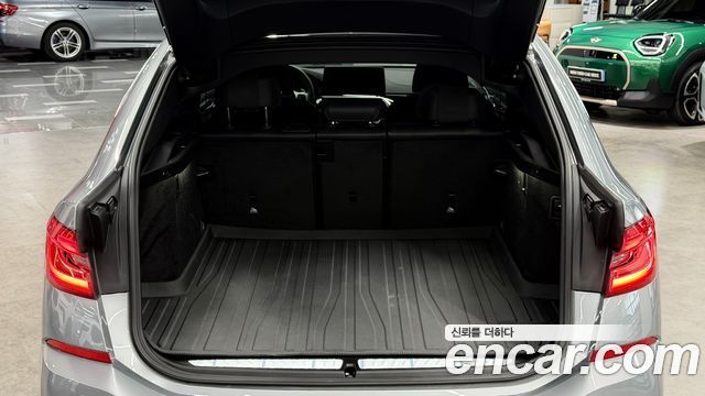 BMW 6 Series GT (G32) 630i xDrive M Sport 2024 — фото 15