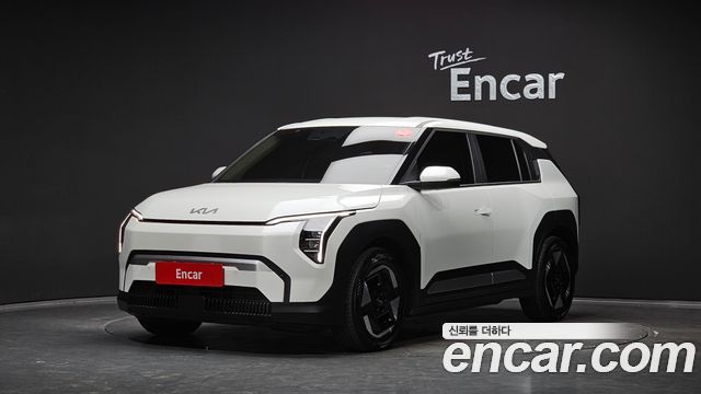 Kia EV3 Long Range 2WD AIr 2025 — фото 1