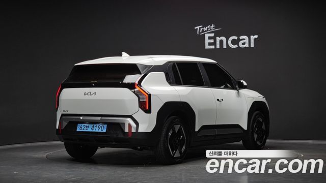 Kia EV3 Long Range 2WD AIr 2025 — фото 2