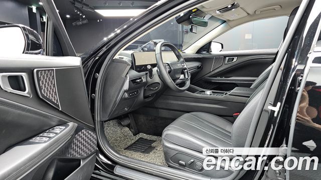 Kia K8 2.5 Gasoline 2WD Noblesse Light 2025 — фото 10