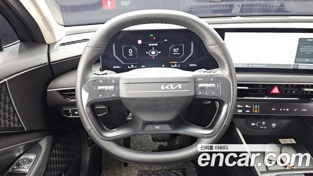 Kia K8 2.5 Gasoline 2WD Noblesse Light 2025 — фото 13