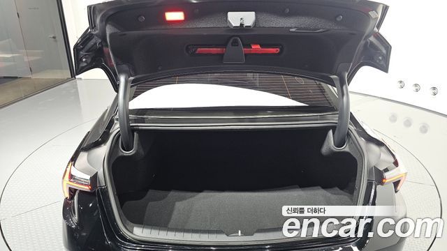 Kia K8 2.5 Gasoline 2WD Noblesse Light 2025 — фото 33