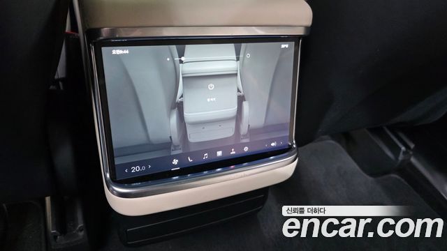 Tesla Model X AWD 2023 — фото 30