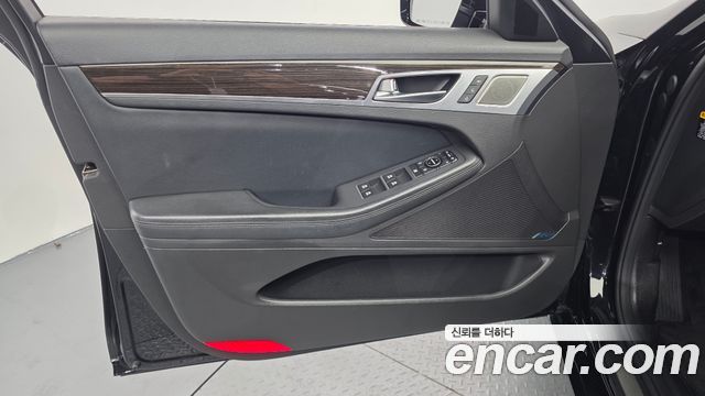 Genesis G80 3.3 GDI AWD Premium Luxury 2020 — фото 24