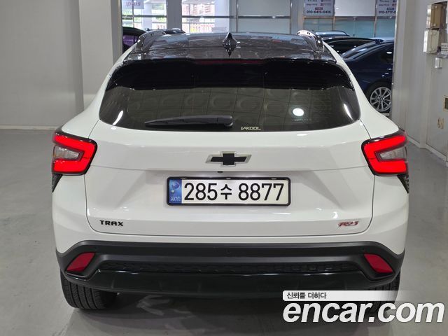 Chevrolet Trax Crossover 1.2 RS 2024 — фото 3
