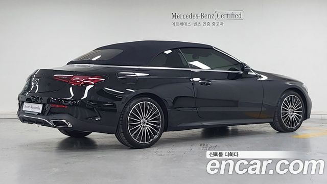 Mercedes-Benz CLE-Class (C236) CLE200 Cabriolet 2025 — фото 2