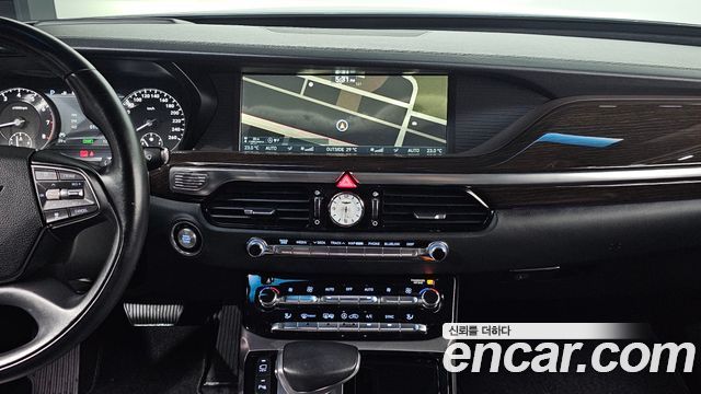 Genesis EQ900 3.8 GDI AWD Premium Luxury 2018 — фото 13