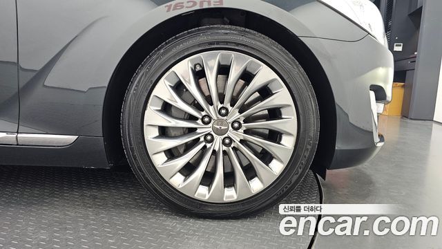 Genesis EQ900 3.8 GDI AWD Premium Luxury 2018 — фото 21