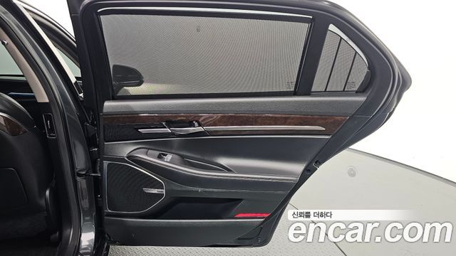Genesis EQ900 3.8 GDI AWD Premium Luxury 2018 — фото 25