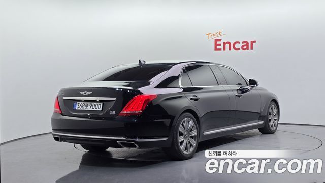Genesis EQ900 5.0 GDI AWD Limousine Prestige 2016 — фото 2