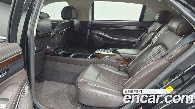 Genesis EQ900 5.0 GDI AWD Limousine Prestige 2016 — фото 11