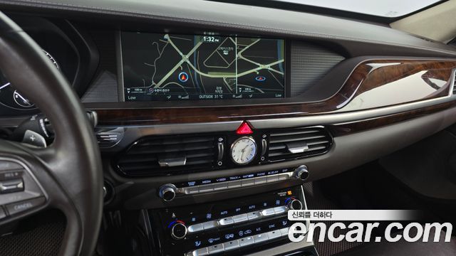 Genesis EQ900 5.0 GDI AWD Limousine Prestige 2016 — фото 12