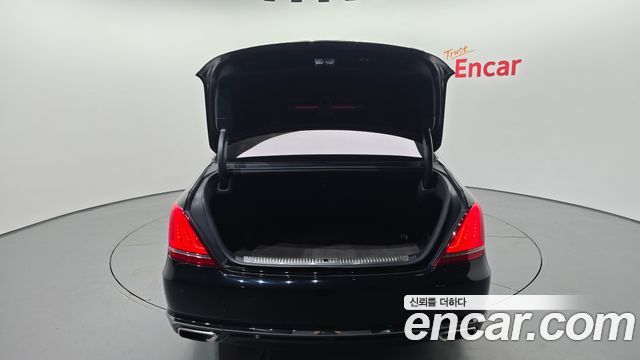Genesis EQ900 5.0 GDI AWD Limousine Prestige 2016 — фото 19