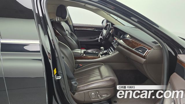 Genesis EQ900 5.0 GDI AWD Limousine Prestige 2016 — фото 26