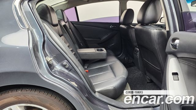 Nissan Altima 3.5 L32 2011 — фото 12