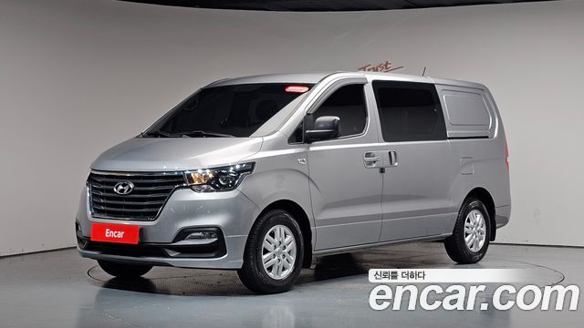 Hyundai Grand Starex Van 5-Seater Smart 2020 — фото 11