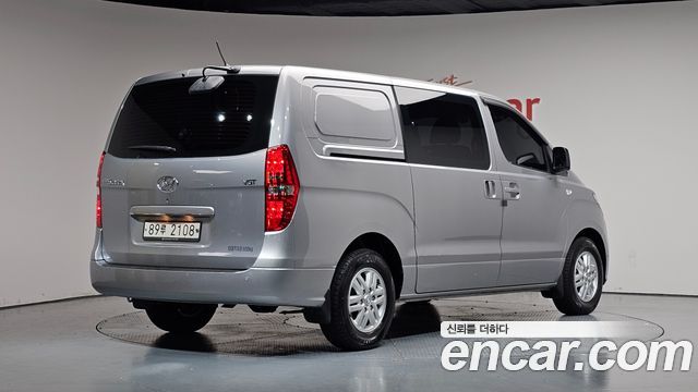 Hyundai Grand Starex Van 5-Seater Smart 2020 — фото 2