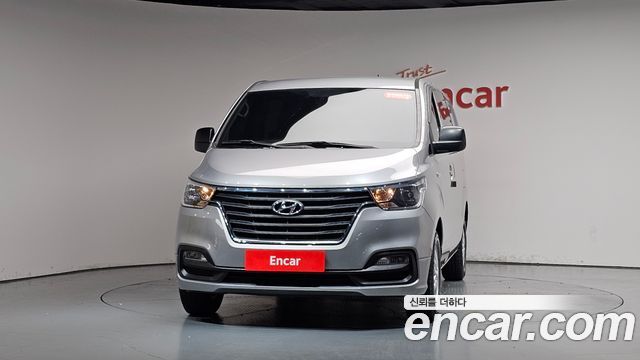 Hyundai Grand Starex Van 5-Seater Smart 2020 — фото 3