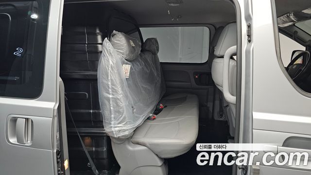 Hyundai Grand Starex Van 5-Seater Smart 2020 — фото 16