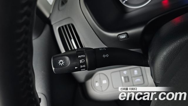 Hyundai Grand Starex Van 5-Seater Smart 2020 — фото 23
