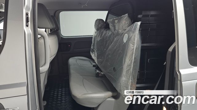 Hyundai Grand Starex Van 5-Seater Smart 2020 — фото 32