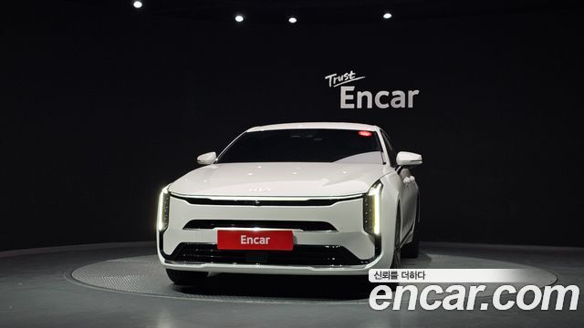Kia K8 2.5 Gasoline 2WD Noblesse 2026 — фото 3
