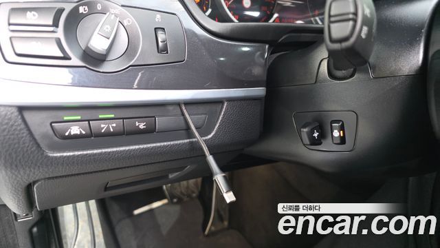 BMW 5 Series (F10) 520d M Aero Dynamic 2016 — фото 17
