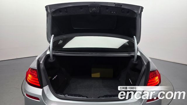 BMW 5 Series (F10) 520d M Aero Dynamic 2016 — фото 20