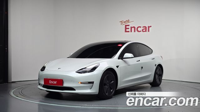 Tesla Model 3 Long Range AWD