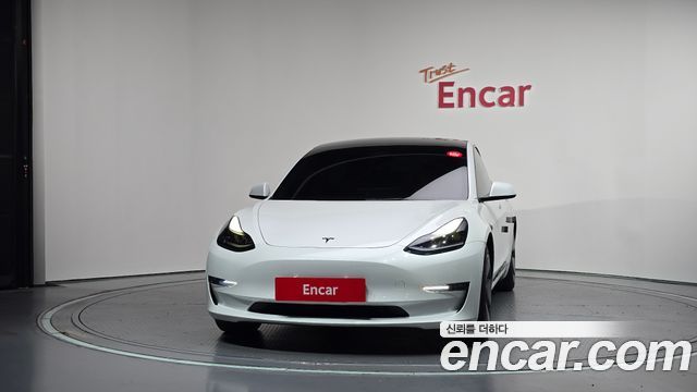 Tesla Model 3 Long Range AWD 2022 — фото 3