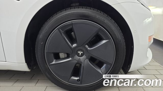 Tesla Model 3 Long Range AWD 2022 — фото 27
